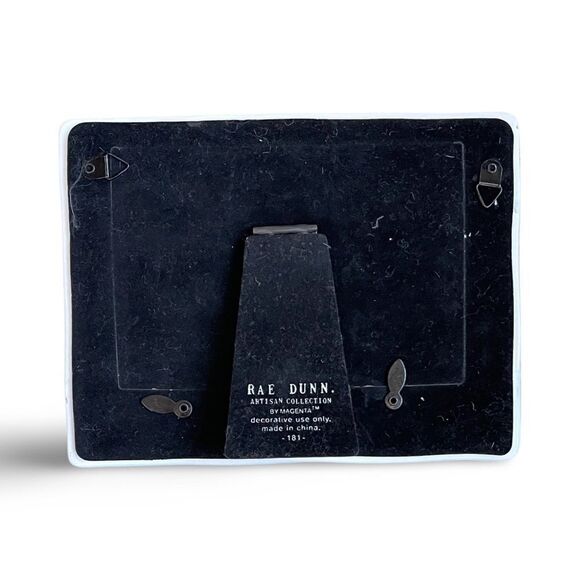 Farmhouse by MAGENTA Rae Dunn “Feliz Navidad ” Blue 4x6” Picture Frame Ceramic - Picture 5 of 6